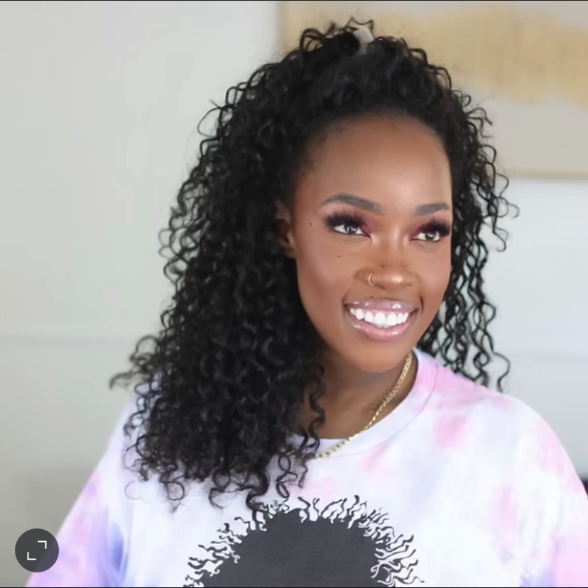 100% Virgin Human Hair Curly Bundles close-up
